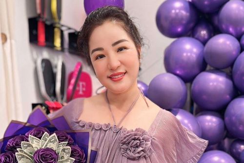 Thúy Nga mang bầu lần hai?