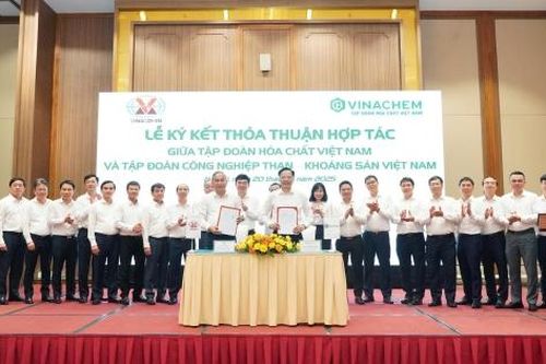 Nâng tầm quan hệ chiến lược giữa Vinachem và TKV