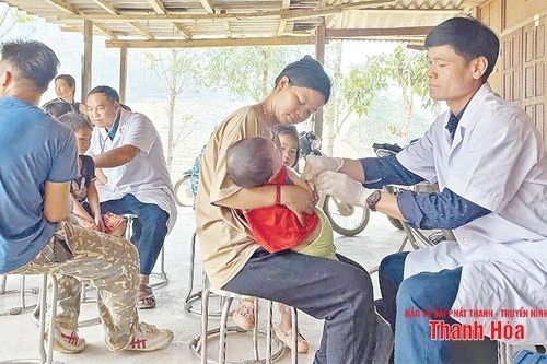 Chuyện ở 'bản đẻ' Pha Đén