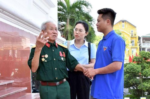 Học hỏi, hun đúc lửa nghề từ các sự kiện lớn