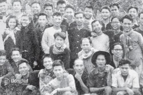 Dương Tử Giang, sinh tử với nghề báo