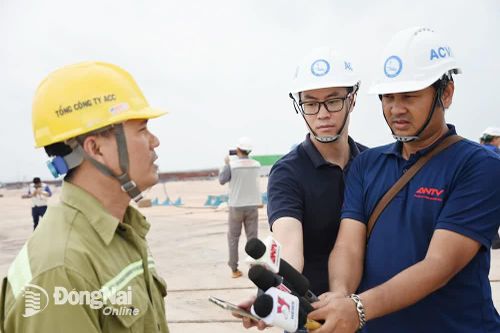 Báo chí phác họa 'bức tranh' sinh động về phát triển hạ tầng