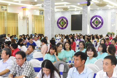 Ia Grai: Tặng giấy khen 21 tập thể, 39 cá nhân thuộc ngành Giáo dục và Đào tạo