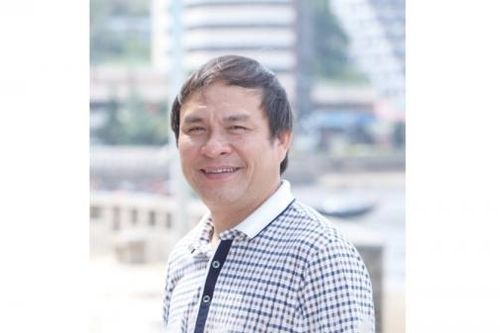 Nhà báo Giàng Nhả Trần - tìm những nẻo đời