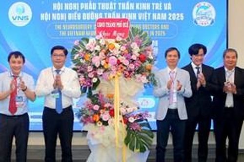 Kết nối tri thức và chuyển giao kỹ thuật hiện đại
