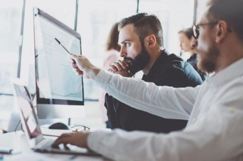 Khối ngoại tái cơ cấu danh mục và những kỳ vọng đảo chiều dòng vốn