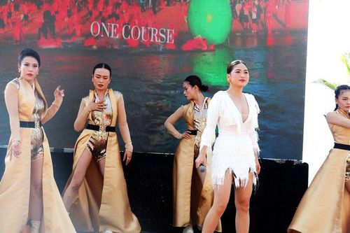 Sôi động Giải bơi biển SeaStar Nha Trang Bay 2025 - Lan tỏa tinh thần thể thao và bảo vệ môi trường