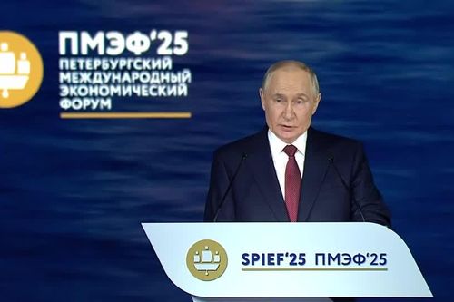 Tuyên bố cứng rắn của Tổng thống Putin tại SPIEF