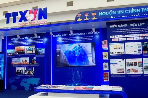 Theo dấu thời cuộc bằng dòng tin tức