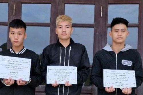 Khởi tố vụ án hình sự về tội tổ chức cho người khác nhập cảnh trái phép vào Việt Nam