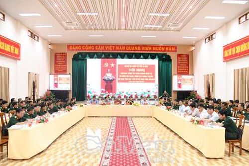 Bàn giao công tác hành chính quân sự và công tác Đảng, công tác chính trị của Bộ Chỉ huy Quân sự tỉnh Bạc Liêu về Bộ Chỉ huy Quân sự tỉnh Cà Mau