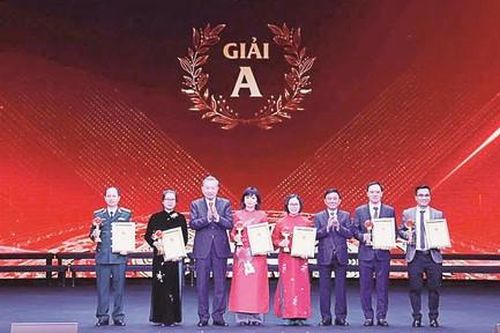 Giữ lấy giá trị cao đẹp của nghề báo