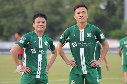 Công Phượng thắp hy vọng trở lại V.League