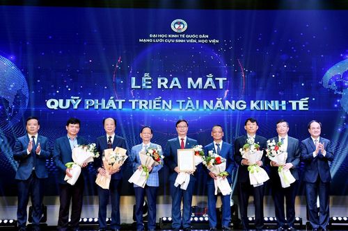 Đại học Kinh tế quốc dân ra mắt quỹ phát triển tài năng kinh tế