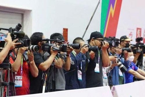 Nhà báo với nhân tố mới