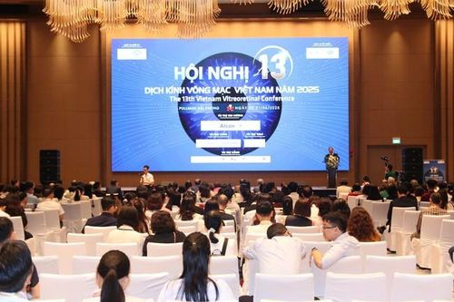 Hội nghị Dịch kính – Võng mạc Việt Nam lần thứ 13: Cập nhật tiến bộ, hướng tới mục tiêu giảm mù lòa