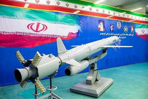Tên lửa chống hạm Abu Mahdi đẩy biên đội tàu sân bay Mỹ ra xa 1.000 km?