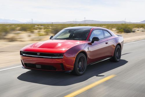 Bản thuần điện bán 'ế', Dodge Charger có thể quay lại với động cơ V8