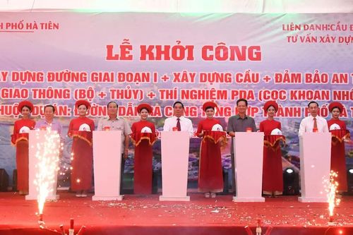 Khởi công Dự án đường dẫn ra Cảng tổng hợp TP Hà Tiên