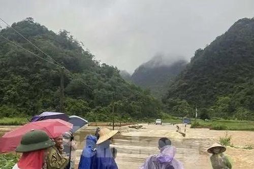Mưa lũ ở Lạng Sơn làm 2 người bị thương, 110 ngôi nhà hư hỏng