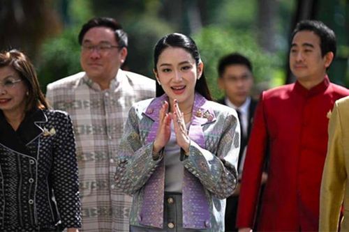 Thái Lan tuyên bố sẽ hạ cấp quan hệ với Campuchia