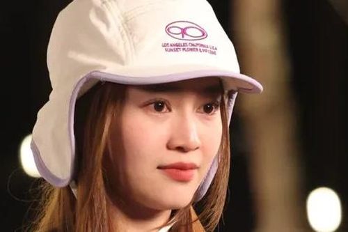 Showbiz 23/6: Chuyện gì xảy ra với Ninh Dương Lan Ngọc?