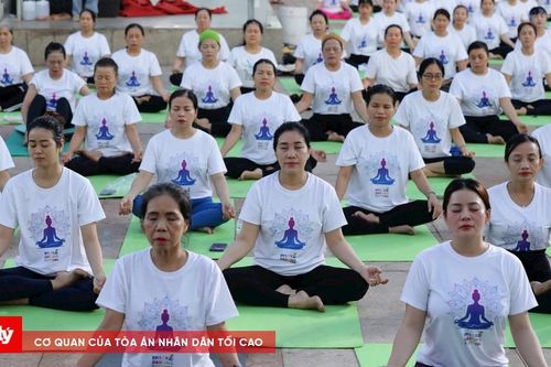 Lan tỏa lối sống tích cực với Yoga và Zumba
