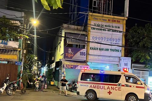 Thanh niên tử vong trong tình trạng lõa thể ở TPHCM