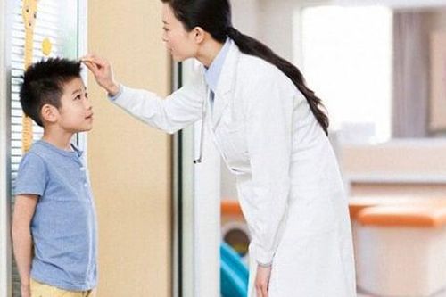20% trẻ em Việt dưới 5 tuổi bị suy dinh dưỡng, thấp còi