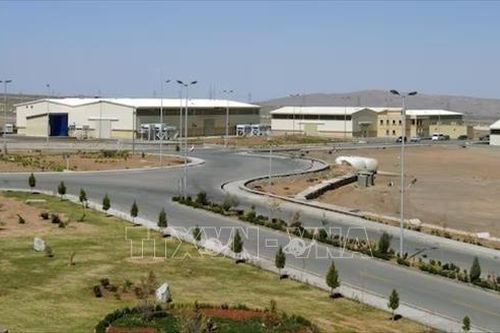 Iran xác nhận ba cơ sở hạt nhân bị tấn công