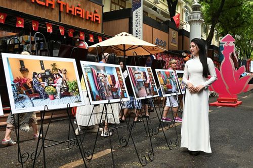 TP Hồ Chí Minh: Khai thác tiềm năng áo dài trong phát triển sản phẩm du lịch