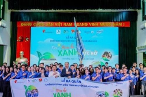 Remos tổ chức lễ ra quân chiến dịch Sinh viên tình nguyện hè 2025, và chương trình 'Flex mùa hè xanh rực rỡ'
