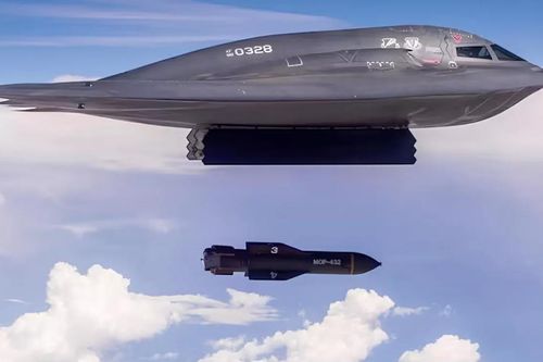 30 tên lửa Tomahawk, B2 Spirit, nửa tá bom GBU-57 được sử dụng trong đòn tấn công của Mỹ