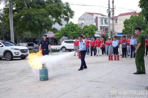 Viettel Lạng Sơn: Huấn luyện phòng cháy, chữa cháy và cứu nạn, cứu hộ