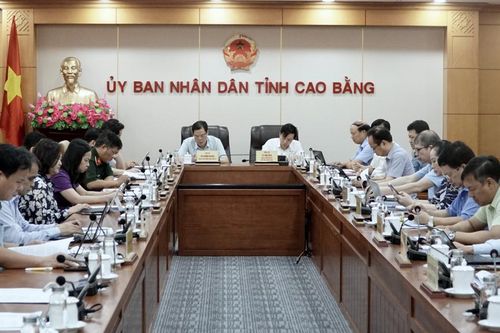 Thủ tướng Chính phủ Phạm Minh Chính yêu cầu các bộ, ngành, địa phương hoàn thành các dự án trọng điểm quốc gia