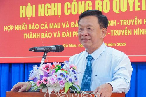 Xây dựng nền báo chí chuyên nghiệp, nhân văn và hiện đại