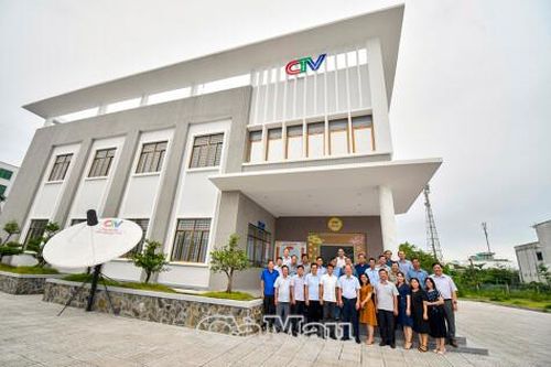 Hành trình về ngôi nhà chung