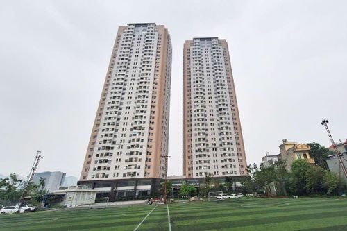 Hà Nội: Mâu thuẫn tháo hàng rào tôn sau bão Yagi, 5 người hầu tòa