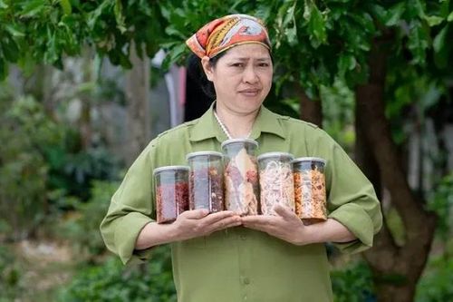 Thương hiệu 'Ăn cùng Bà Tuyết' lên tiếng chính thức sau tin giải thể công ty