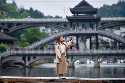 Đi Trung Quốc 3 ngày, hết 3,6 triệu đồng