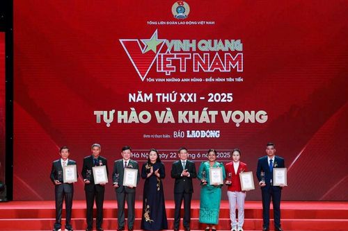 Vinh danh 19 tập thể, cá nhân vì sự dấn thân, cống hiến và nghị lực phi thường