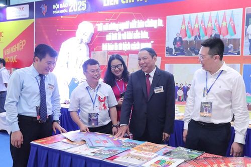 Lời cảm ơn của Báo Văn Hóa nhân kỷ niệm 100 năm Ngày Báo chí Cách mạng Việt Nam