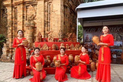 Nỗ lực bảo tồn, phát huy giá trị di sản văn hóa