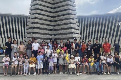 Mỗi gia đình là 'một tổ ấm an lành - điểm tựa vững chắc'