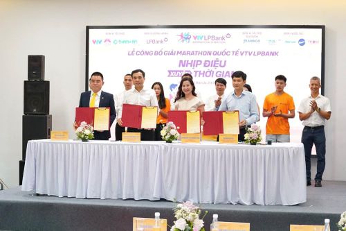 Khởi động giải Marathon Quốc tế VTV LP Bank – Nhịp điệu xuyên thời gian 2025