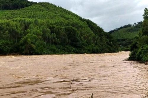 Lũ trên sông Cầu và sông Thương tiếp tục lên cao