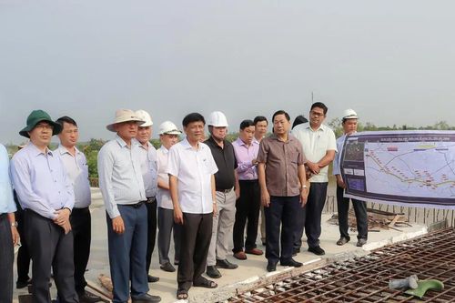 Nỗ lực hoàn thành các dự án lớn: Chào mừng kỷ niệm 80 năm Quốc khánh