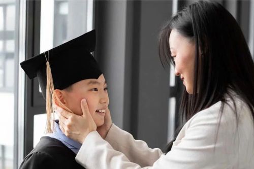 Con cái thành công nhờ nền tảng gia đình