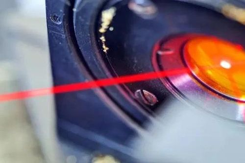 Ra mắt vũ khí laser 2,47kW hoạt động từ Bắc Cực tới Sahara