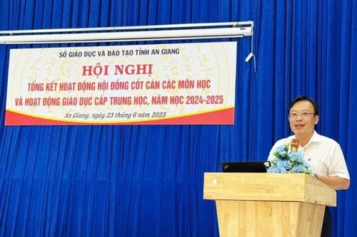 An Giang tăng cường hoạt động Hội đồng cốt cán chuyên môn cấp Trung học